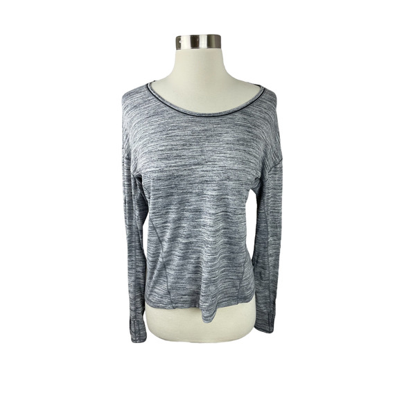 Lululemon 4 Gray Long Sleeved Scoop Neck Athletic Shirt - Picture 1 of 4